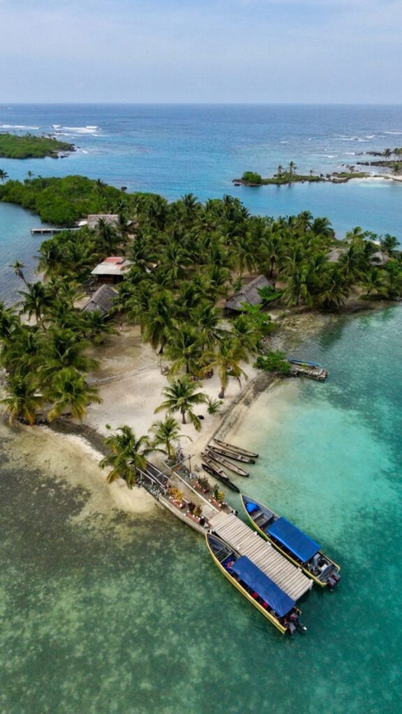 What a Day on the San Blas Boat Trip Really Looks Like