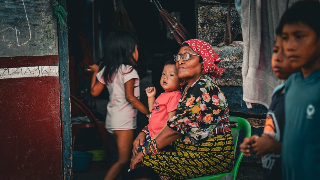 Kuna Yala family